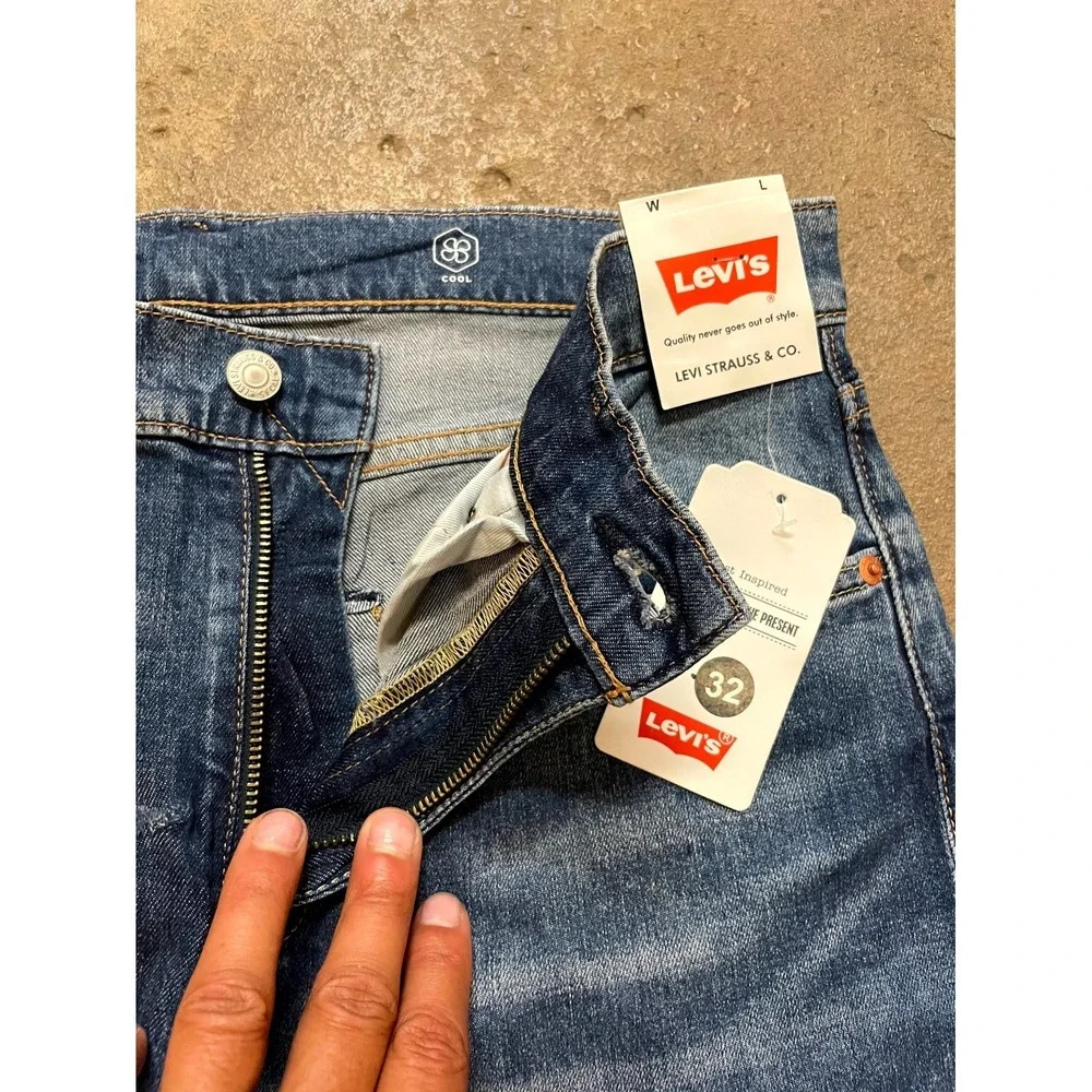 Levi's 502 Straight Jeans Mens‎ 32x32 Blue Whiskering Denim Logo Cotton Stretch